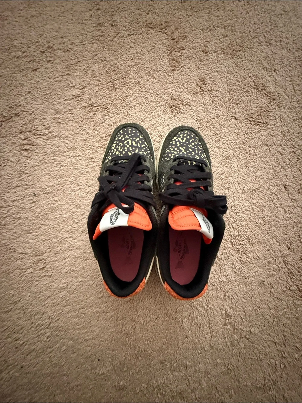 Nike Beaverton Dark Olive Green Sneakers with Cream Swoosh - Picture 3 of 7